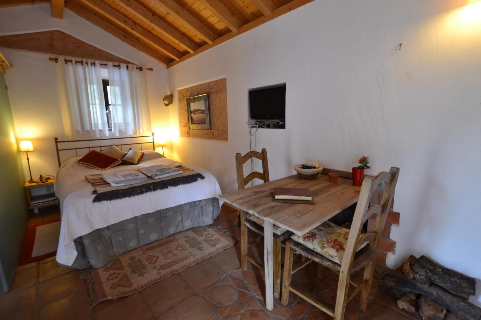 Casas Da Cerca Guest House Troviscais Phòng bức ảnh