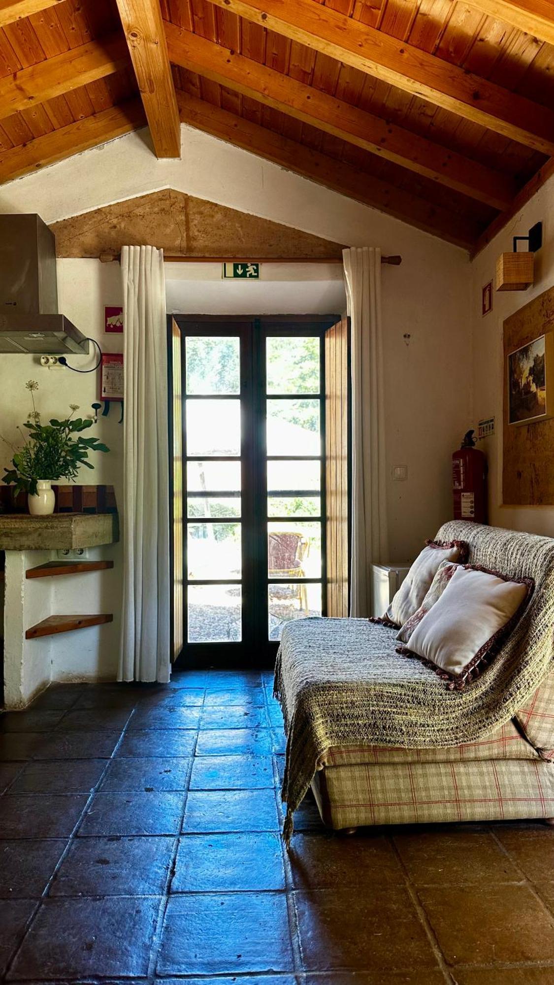 Casas Da Cerca Guest House Troviscais Ngoại thất bức ảnh
